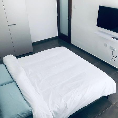 Ta XbiexStylish Retreat In Ta'Xbiexアパートメント エクステリア 写真